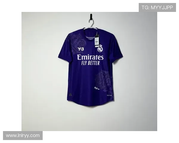 皇马力争球衣赞助续约年入三亿